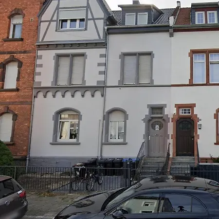 Appartamento 1-zimmer Gartenwohnung In *